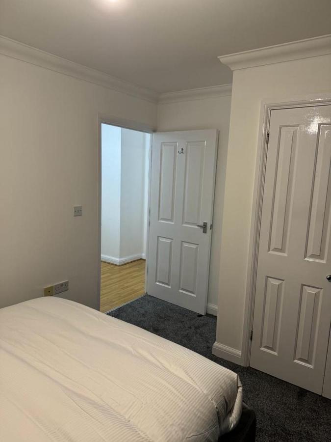 Luxury Apartments Dagenham Buitenkant foto